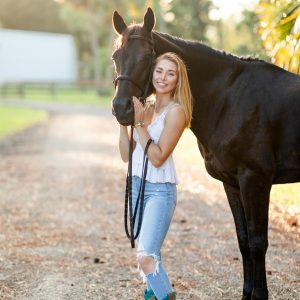 5 college students awarded usef increased schooling equestrian scholarship